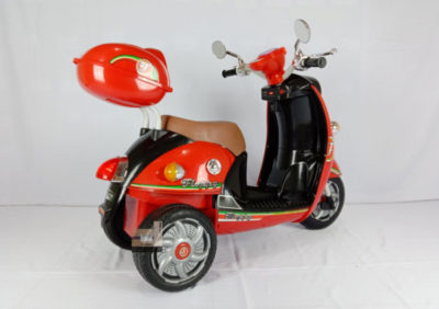 Anekadoo - Toko Mainan Motor Aki M-338 Scoopy Merah-Hitam di Kota Probolinggo