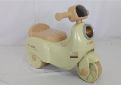 Anekadoo - Toko Mainan ride on vespa keren exotic et-2122 model terbaru keren, cream di Kota Probolinggo