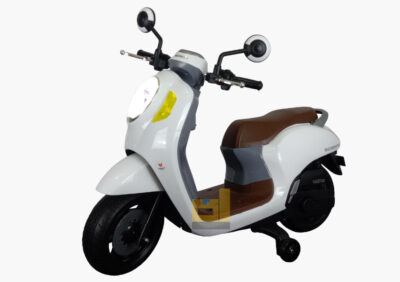 Anekadoo - Toko Mainan MOTOR AKI M-338 (M-PTH) SCOOPY di Kota Probolinggo