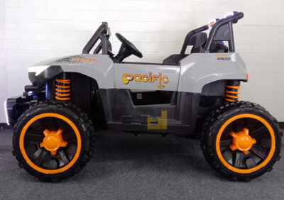Anekadoo - Toko Mainan mobil aki pj-8611 abu di Kota Probolinggo