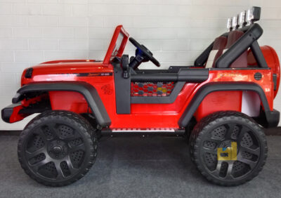 Anekadoo - Toko Mainan mobil aki pj-8608 merah di Kota Probolinggo